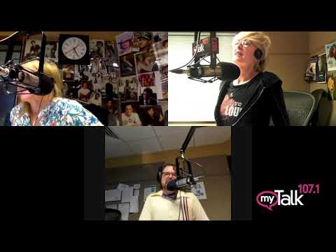 Who were valerie bertinelli’s cast members on “one day at a time”?